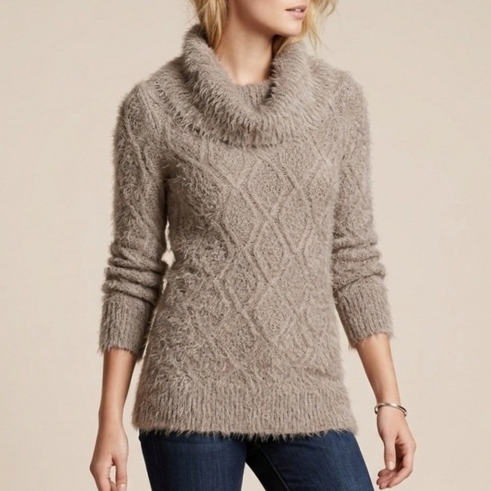 Calvin Klein Sweater Womens M Taupe Fuzzy Eyelash Diamond Cowl Neck Coquette